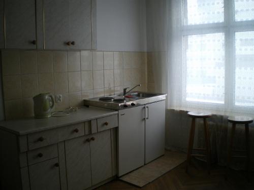 lzaczek Szkolne Schronisko Modzieowe\