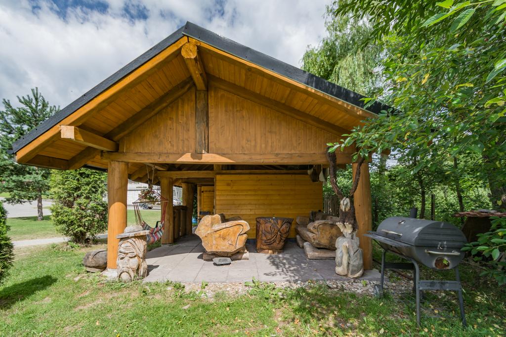 Pokoje Gocinne Pod Cupron