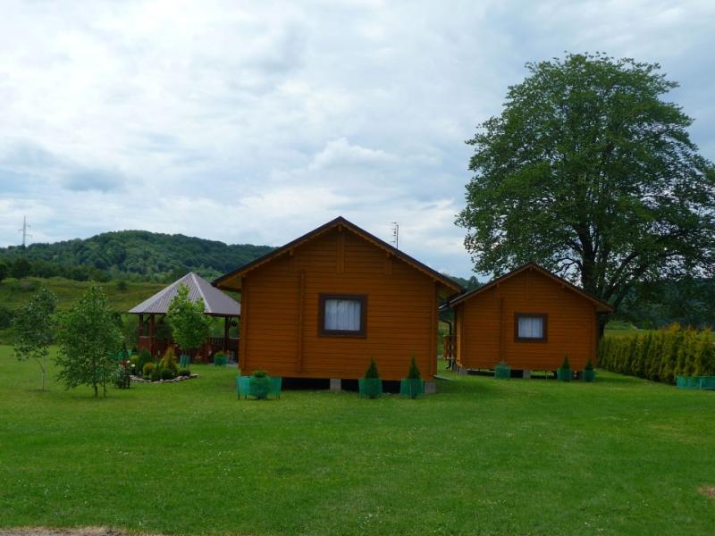 Domki letniskowe i apartament w Myczkowcach nad Sanem