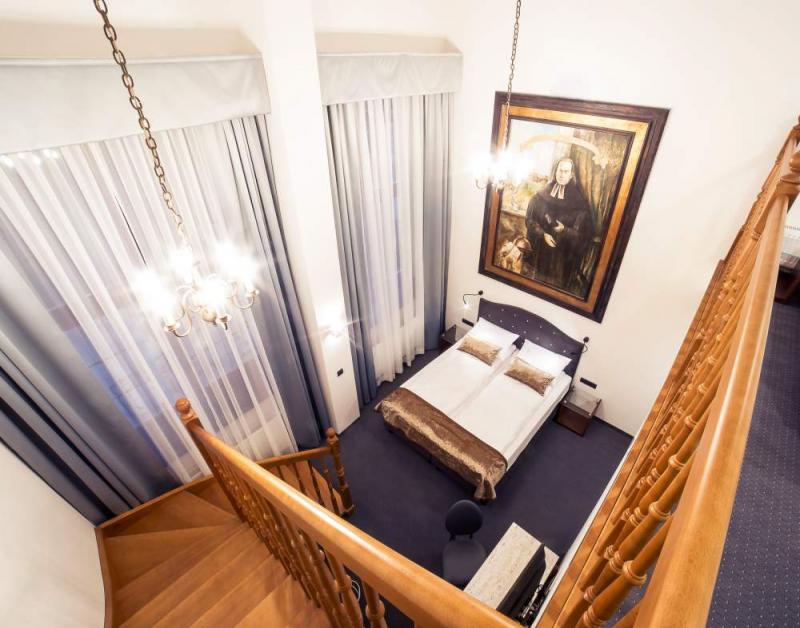 Celestin Residence