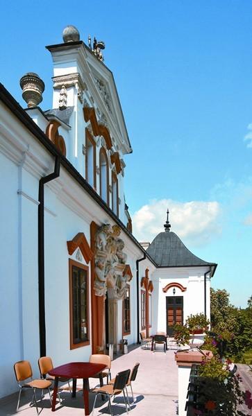 Zesp Paacowo-Parkowy Czyw Szlachecki