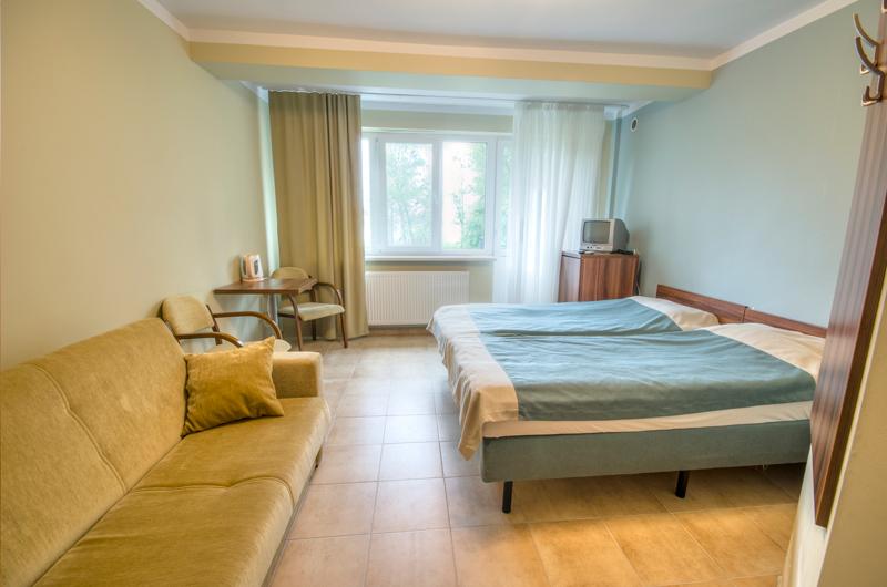 Pokoje Gocinne i Domki azy