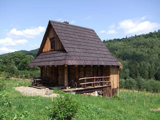Drewniany domek w Cisnej