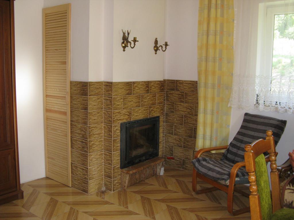 Domek Caoroczny w grach Nowy Scz- Pszczka