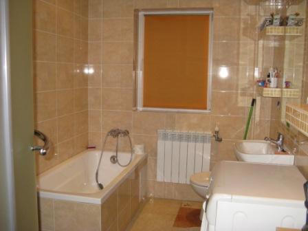 Domek Caoroczny w grach Nowy Scz- Pszczka