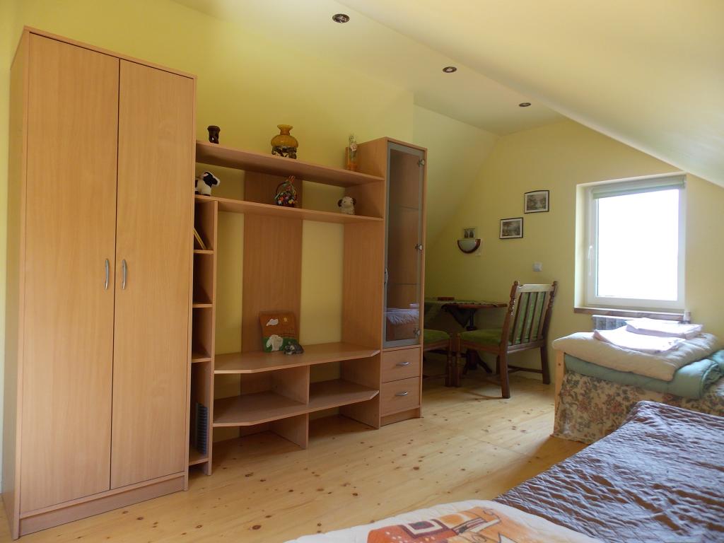 Domek Caoroczny w grach Nowy Scz- Pszczka