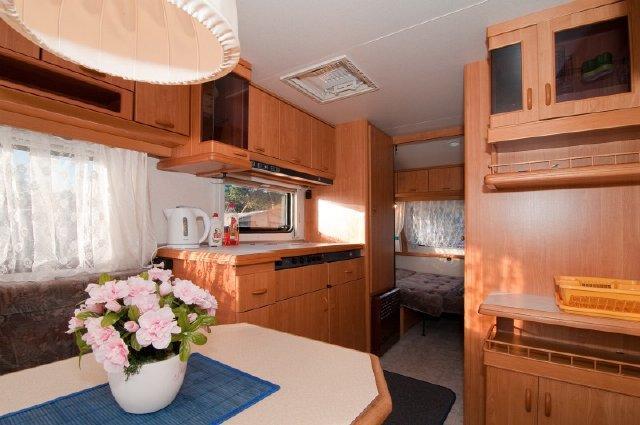 Przyczepa kempingowa HOBBY DE LUXE | Hel – Maszoperia