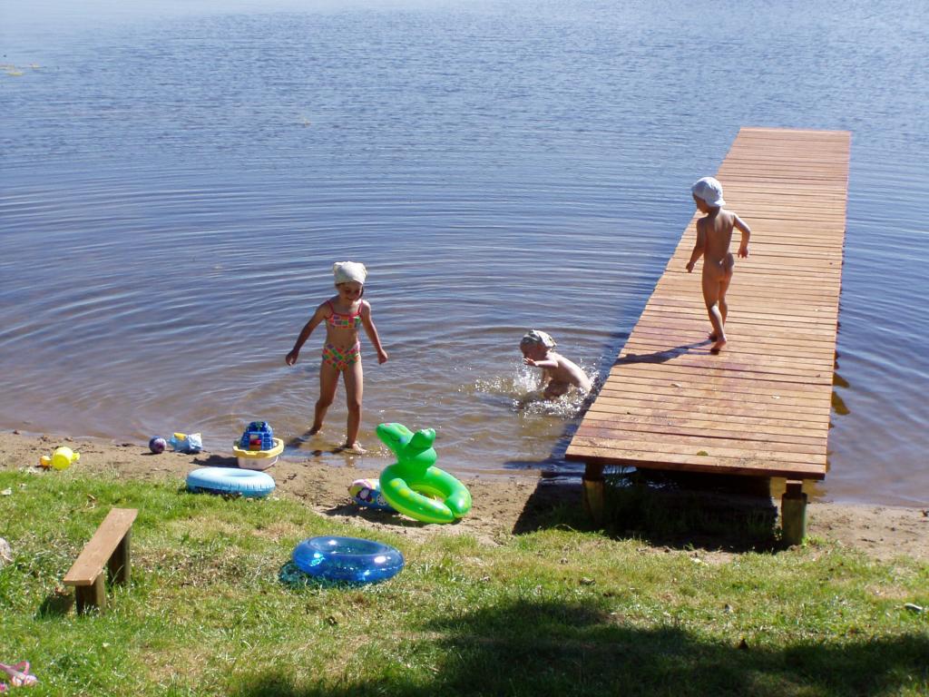 Domek letniskowy na Mazurach nad jeziorem