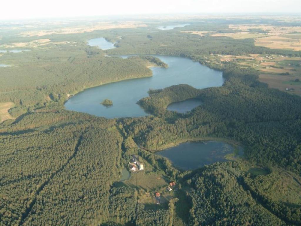 Domki Letniskowe nad Jeziorem Partczyny Wielkie-Mazury Zachodnie