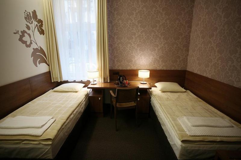 Pokoje Gocinne Na Skrytej