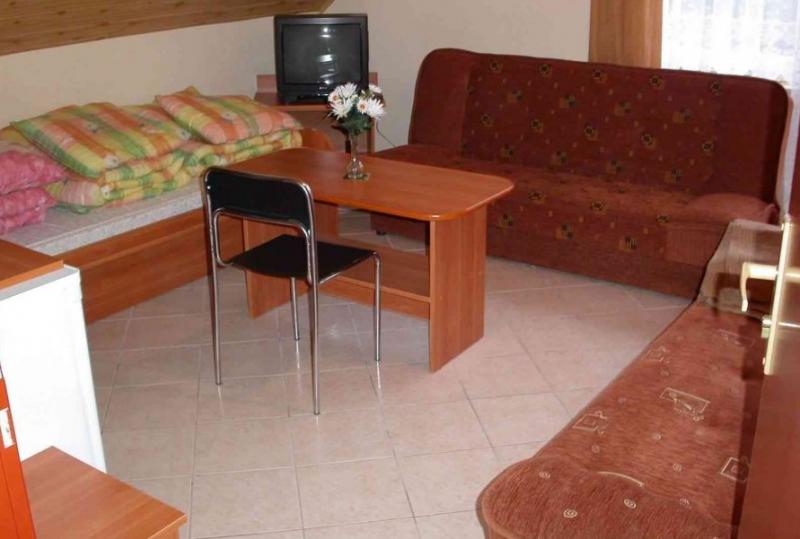 Pokoje do wynajcia Jantar