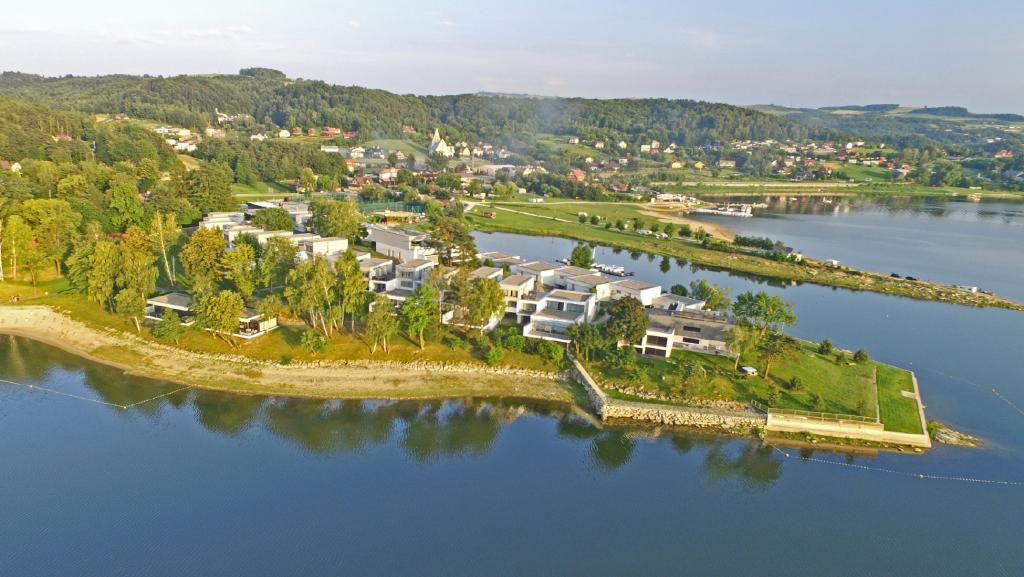 Apartament Soneczny*19 z atrakcjami Lemon resort SPA, nad samym Jeziorem Ronowskim.