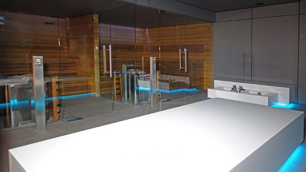 Apartament Soneczny*19 z atrakcjami Lemon resort SPA, nad samym Jeziorem Ronowskim.