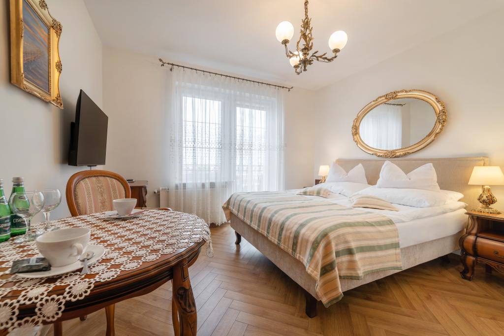 Admira Pensjonat  & Restauracja