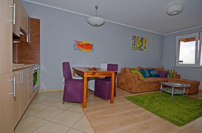 Apartament 300 m od morza