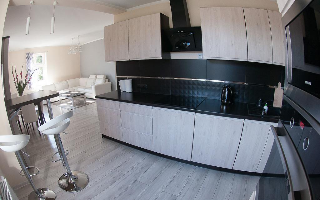 Apartament na Deptaku *****