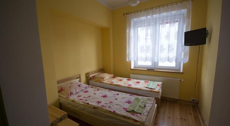 Pokoje w Kinie Iskra
