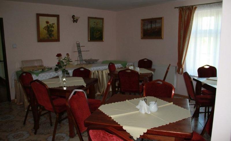 Hotel Jurajska pera