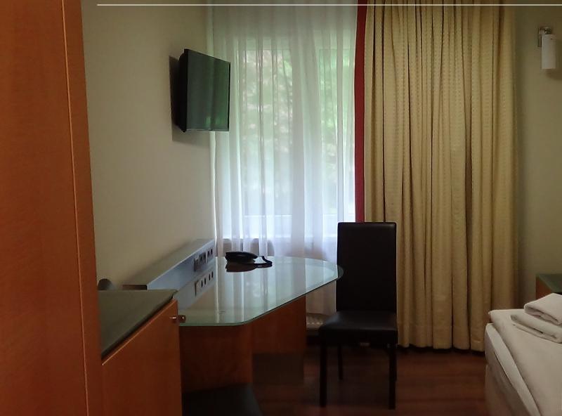 Hotel Trojan