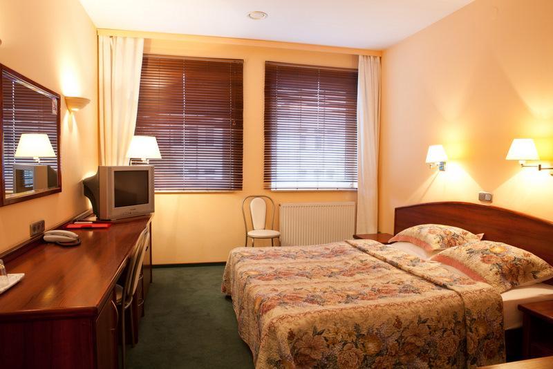 Hotel Sara