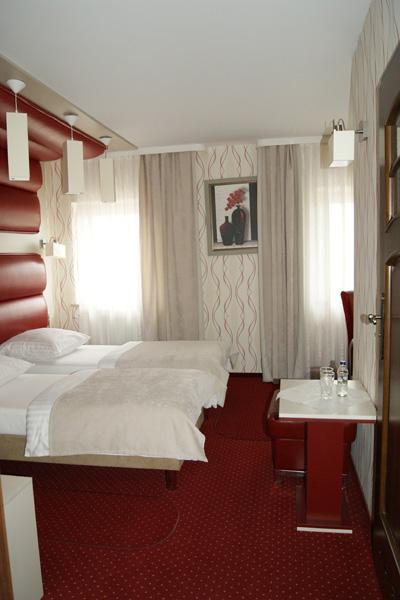 Hotel & Restauracja Rusaka