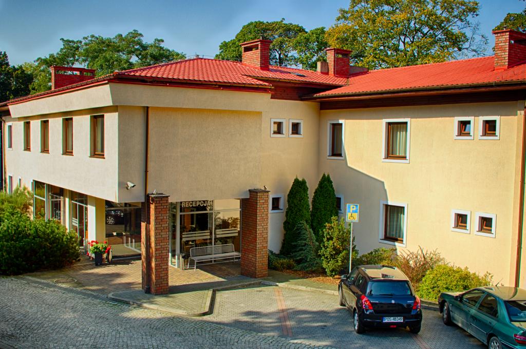 Hotel Borowianka