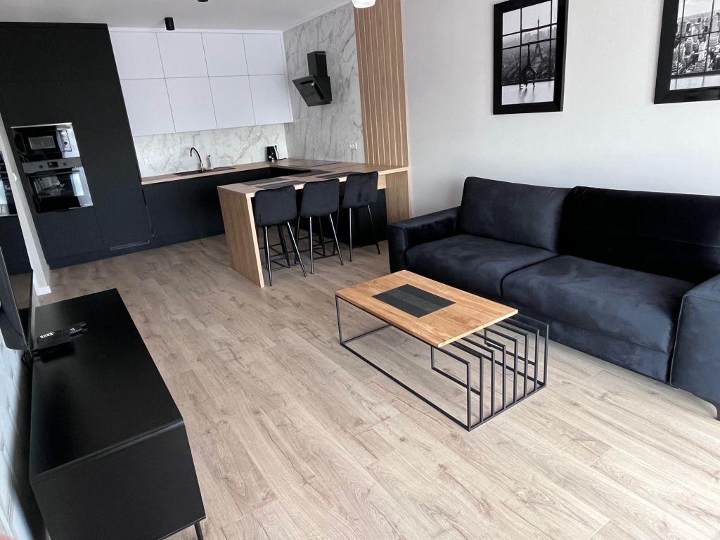 Apartament przy s�dzie I