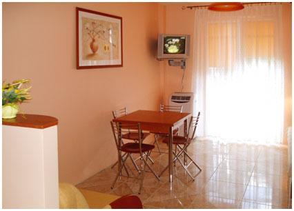 Apartament Zachd Soca