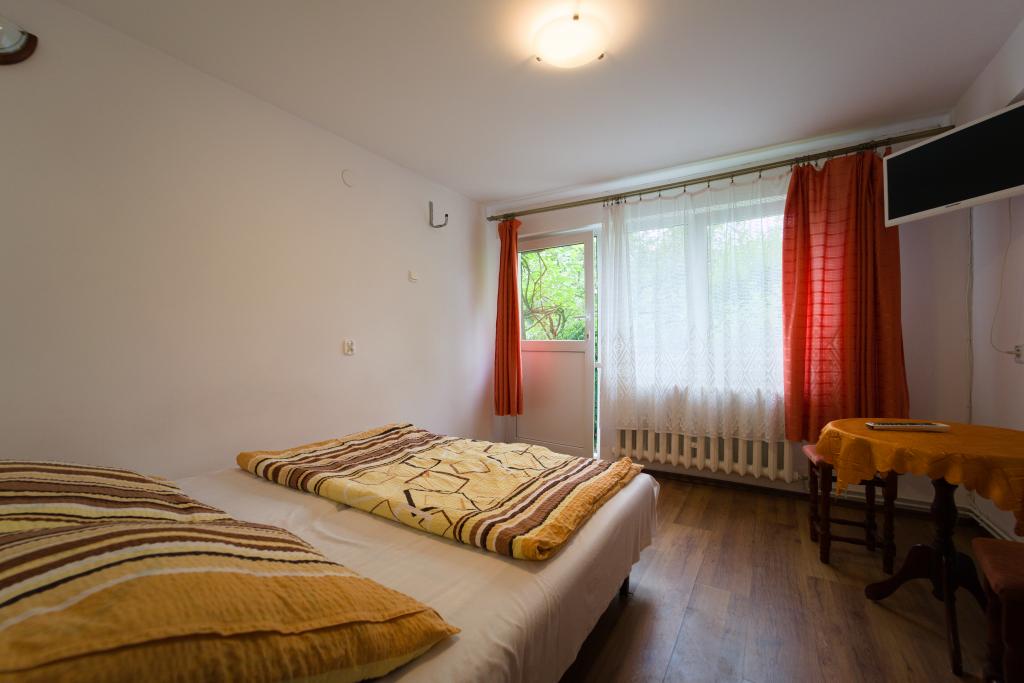 Czarna Owca. Pokoje gocinne z azienkami.