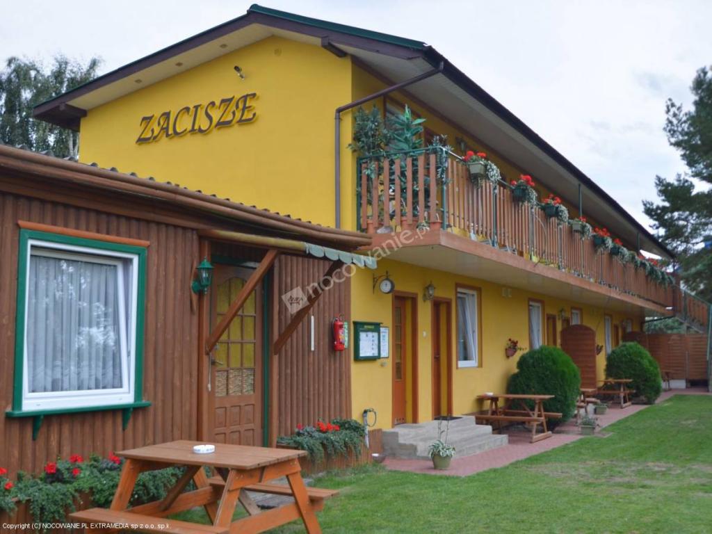 ZACISZE POKOJE KADY Z ANEKSEM KUCHENNYM