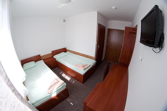 endHoTeL