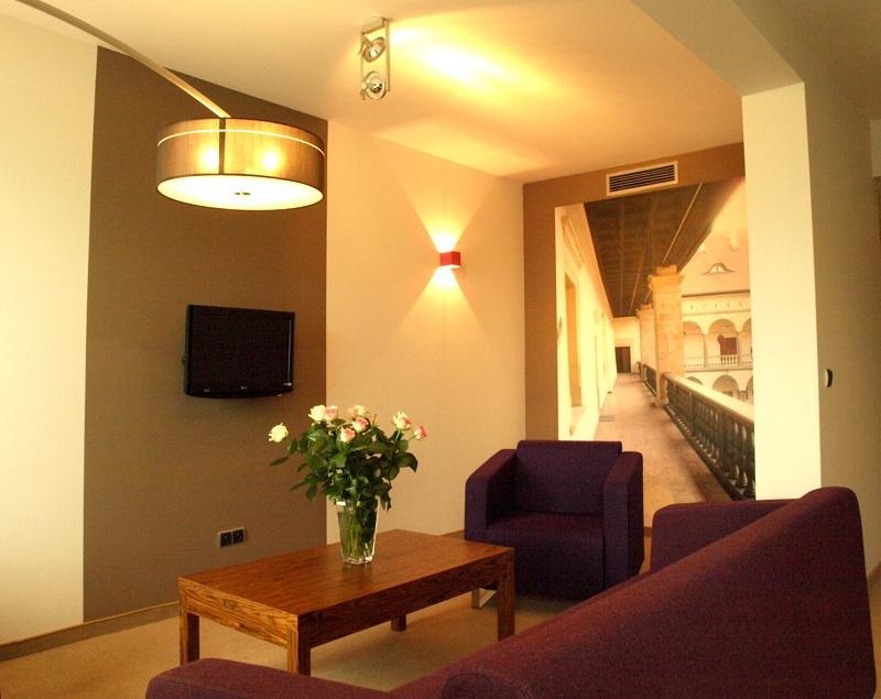 Hotel Niepoomice