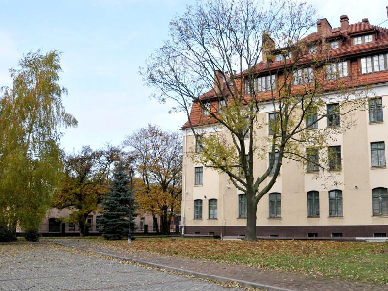Dom Studencki Cztery Pory Roku