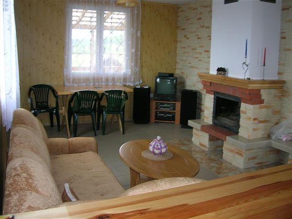 Dom nad jeziorem w Chrzanowie k/Eku