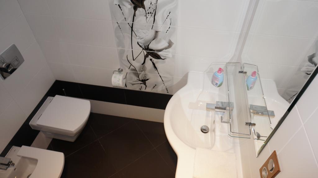 Domki caoroczny i pokoje nad jeziorem Boksze na Suwalszczynie