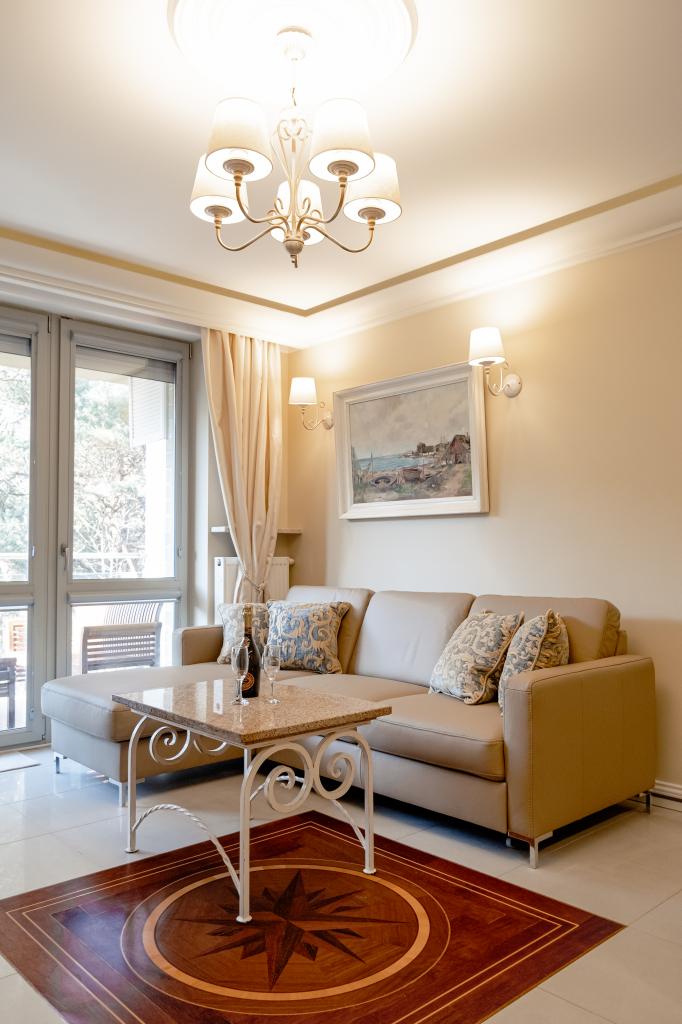 Apartament Dariusz Jurata z gara�em